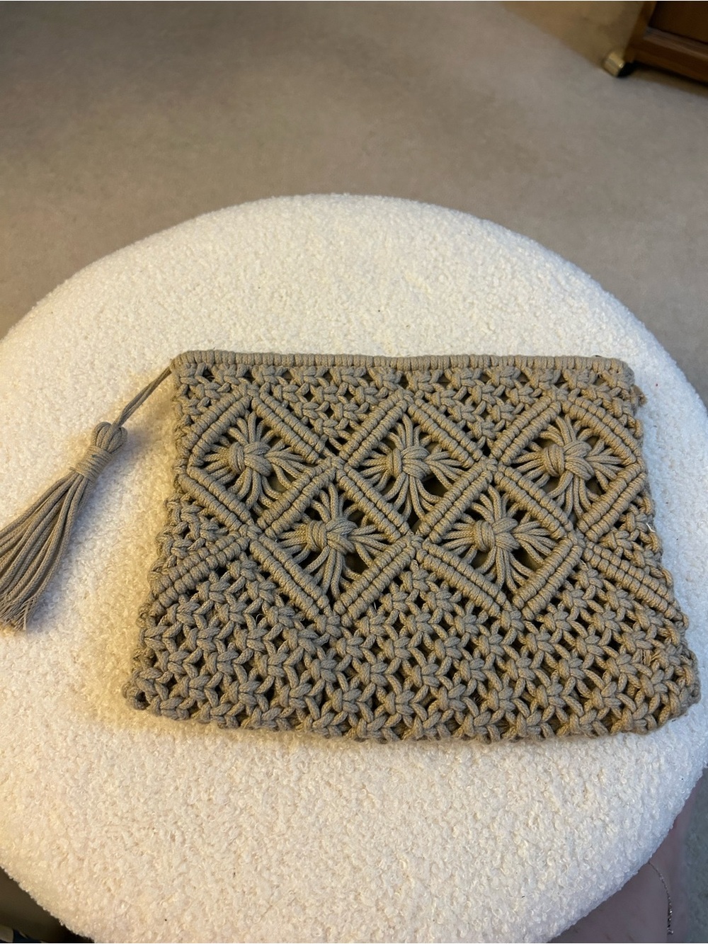 Macrame bag or wristlet